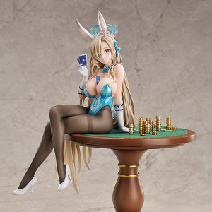 Ichinose Asuna (Bunny Girl) Game Playing Ver.